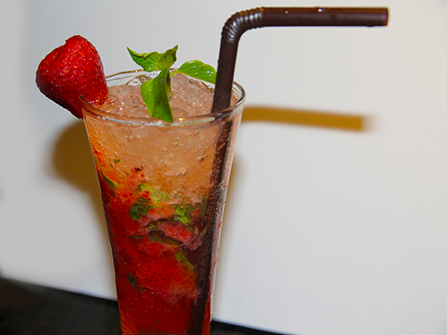 REFRESHING STRAWBERRY