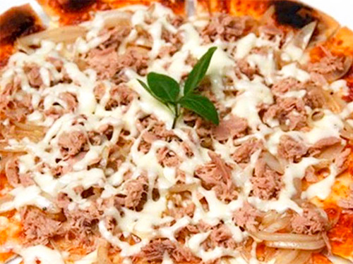 Tonno e Cipolla [พิซซ่าทูน่า]