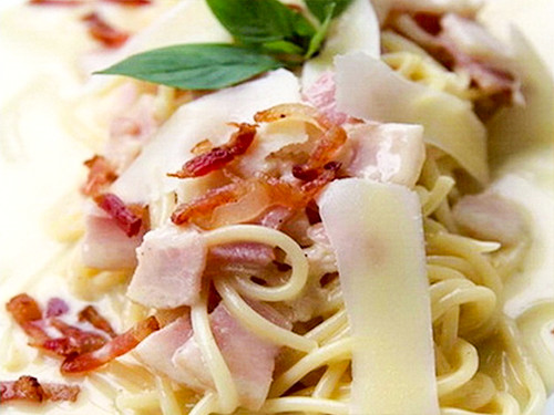 Spaghetti Carbonara [สปาเก็ตตี้คาโบนาร่า]