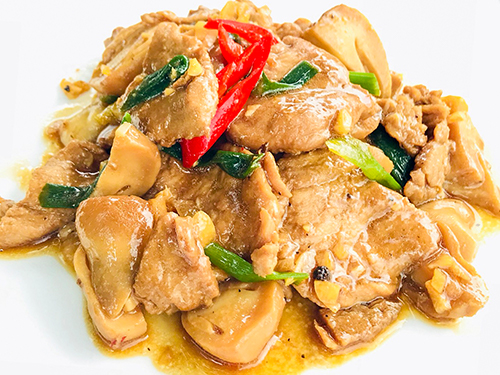 Gai, Moo rue Nuea Phad Nam Man Hoi [ไก่, หมู หรือเนื้อ(490) ผัดน้ำมันหอย]