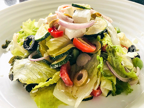 Greek Salad [สลัดกรีก]